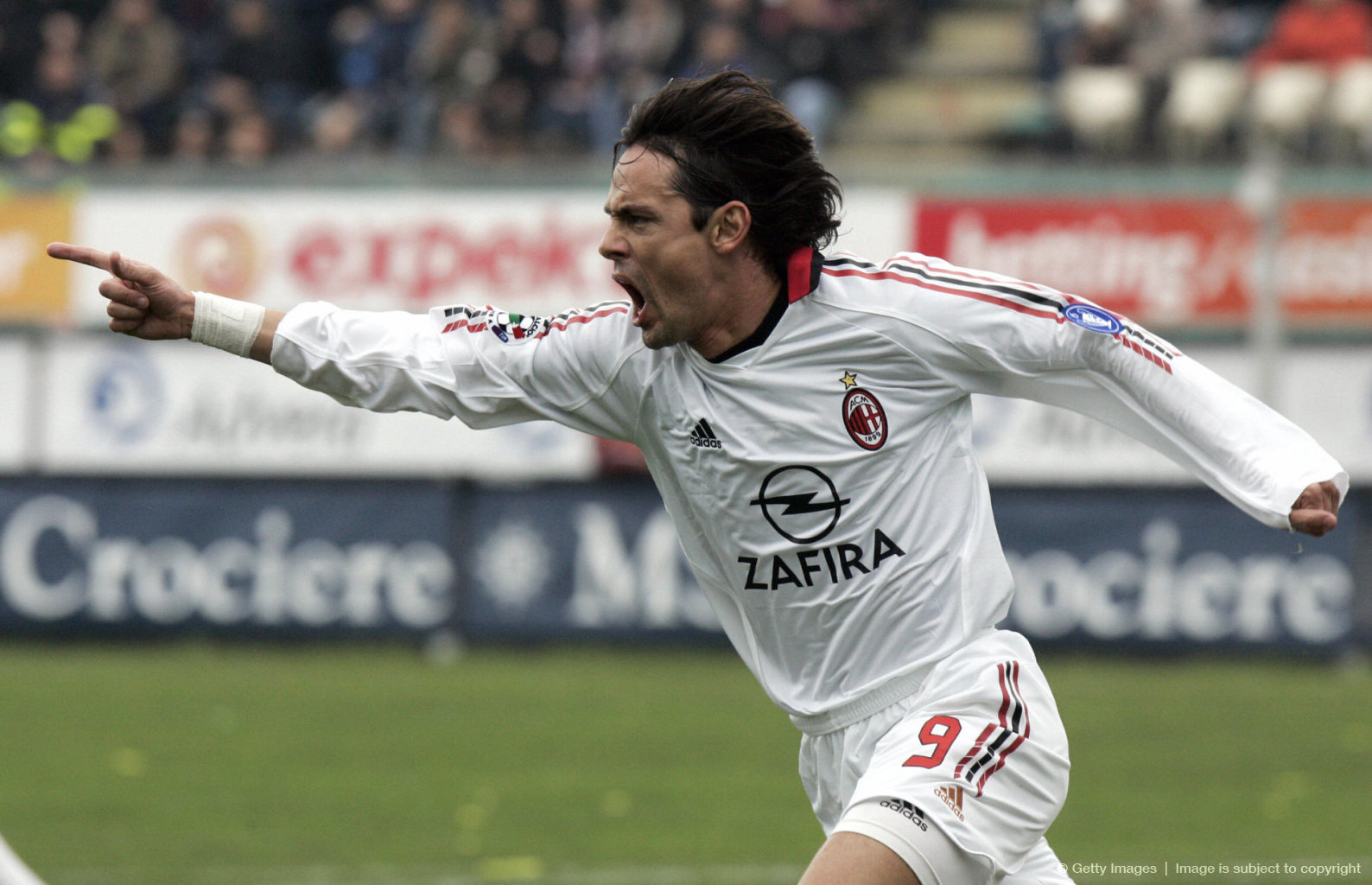 而海港凭借 而海港凭借