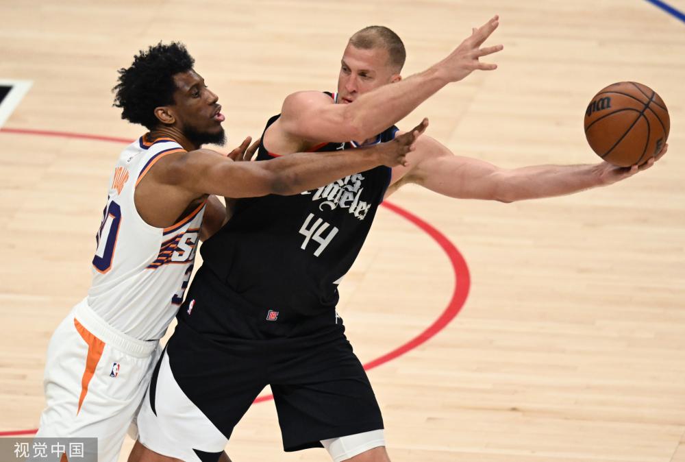 格拉利什2场英超首发3次助攻，已超过此前两个赛季在曼城助攻数